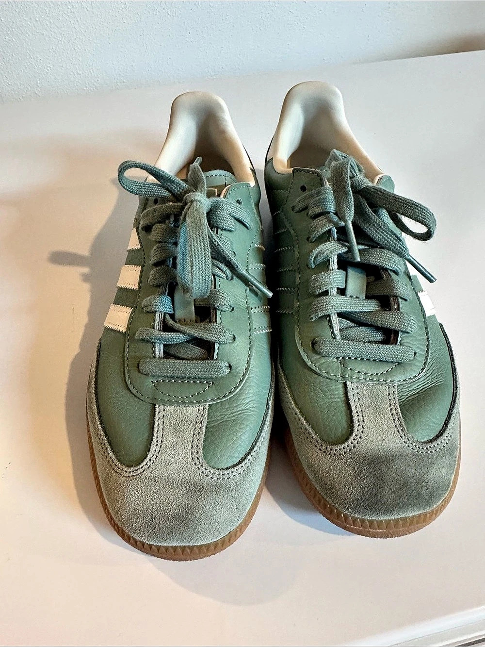 adidas Samba Green & White Sneakers size 7